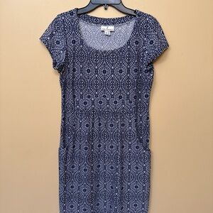 Jude Connally Navy and White Geometric Scoop Neck Top